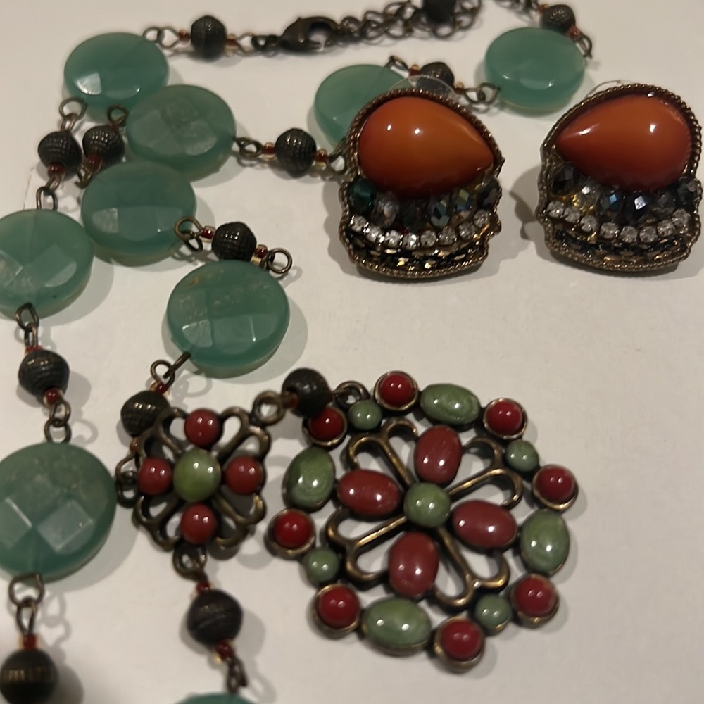 NWOT Women’s Necklace Earrings Bohemian Style Stones Crystals- Costume Jewelry